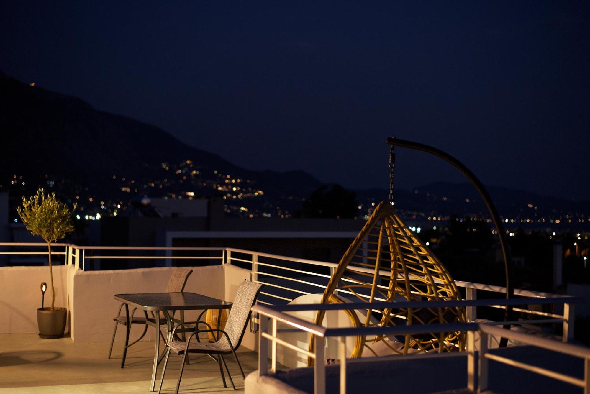 Kiriakos Apartment カラマタ エクステリア 写真